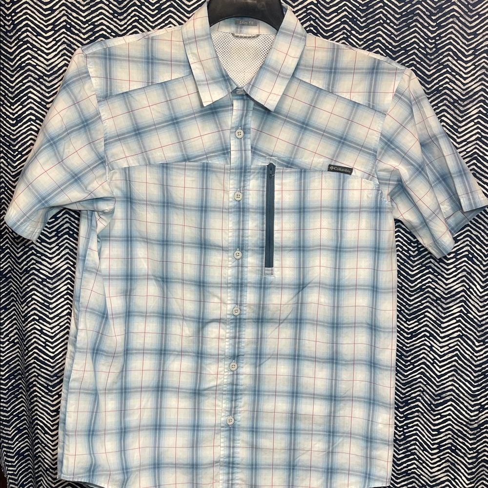Columbia Light Blue White Plaid Short Sleeve Large Slim Fit Shirt